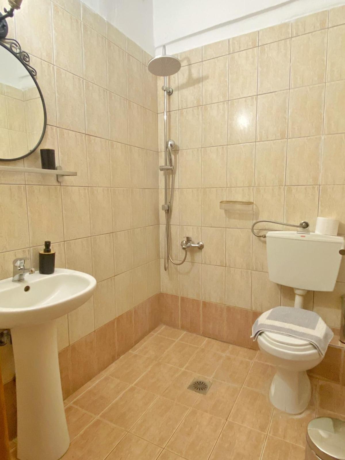 Delia Apartments بيفكوهوري المظهر الخارجي الصورة